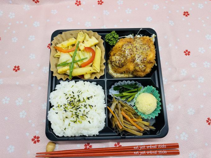 4月21日(月)の日替弁当
