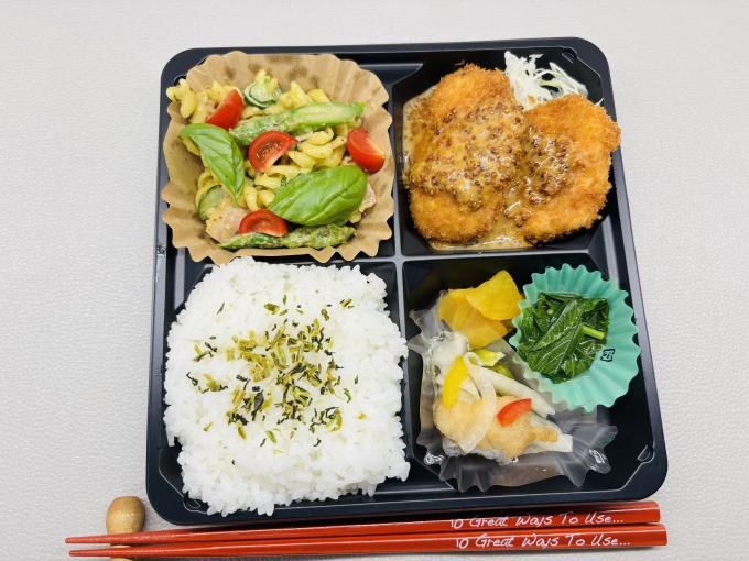 8月25日(月)の日替弁当